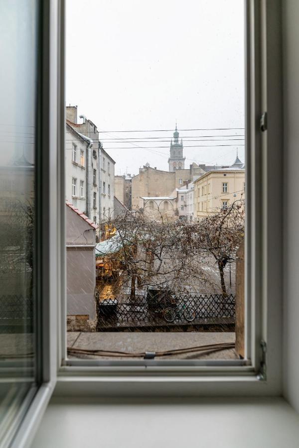 3 Room Apartments , Rohatyntsyv Street Lviv Extérieur photo